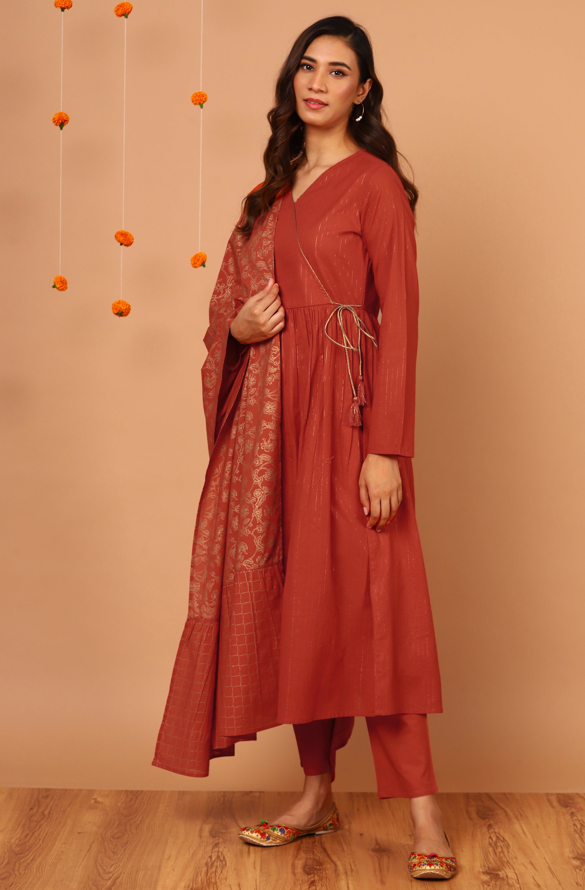 Janasya Women's Orange Cotton Striped Kurta With Pant And Dupatta