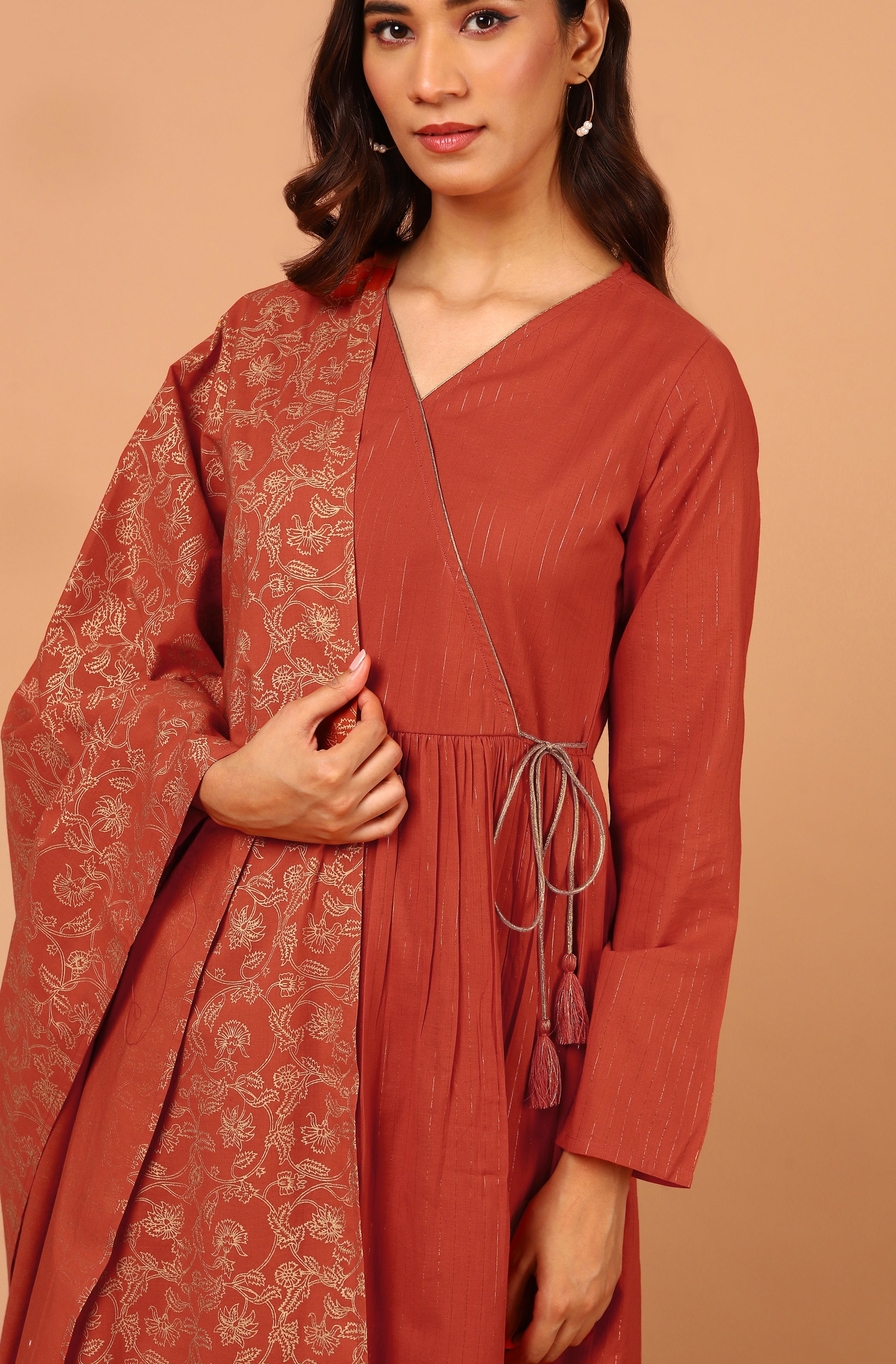 Janasya Women's Orange Cotton Striped Kurta With Pant And Dupatta