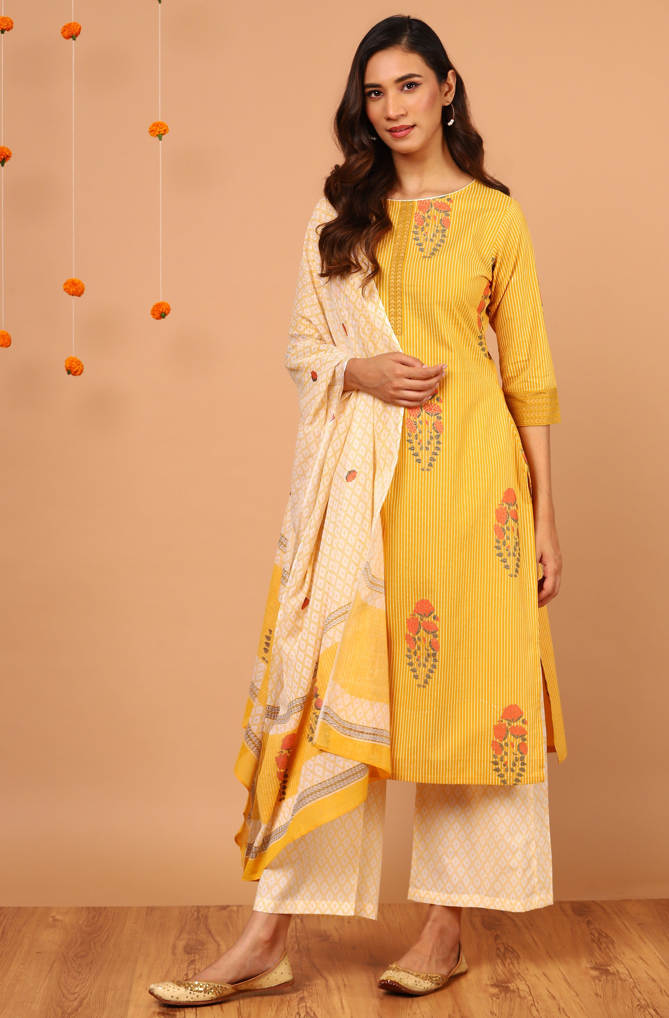 Janasya Women's Yellow Cotton Striped Kurta With Palazzo And Dupatta