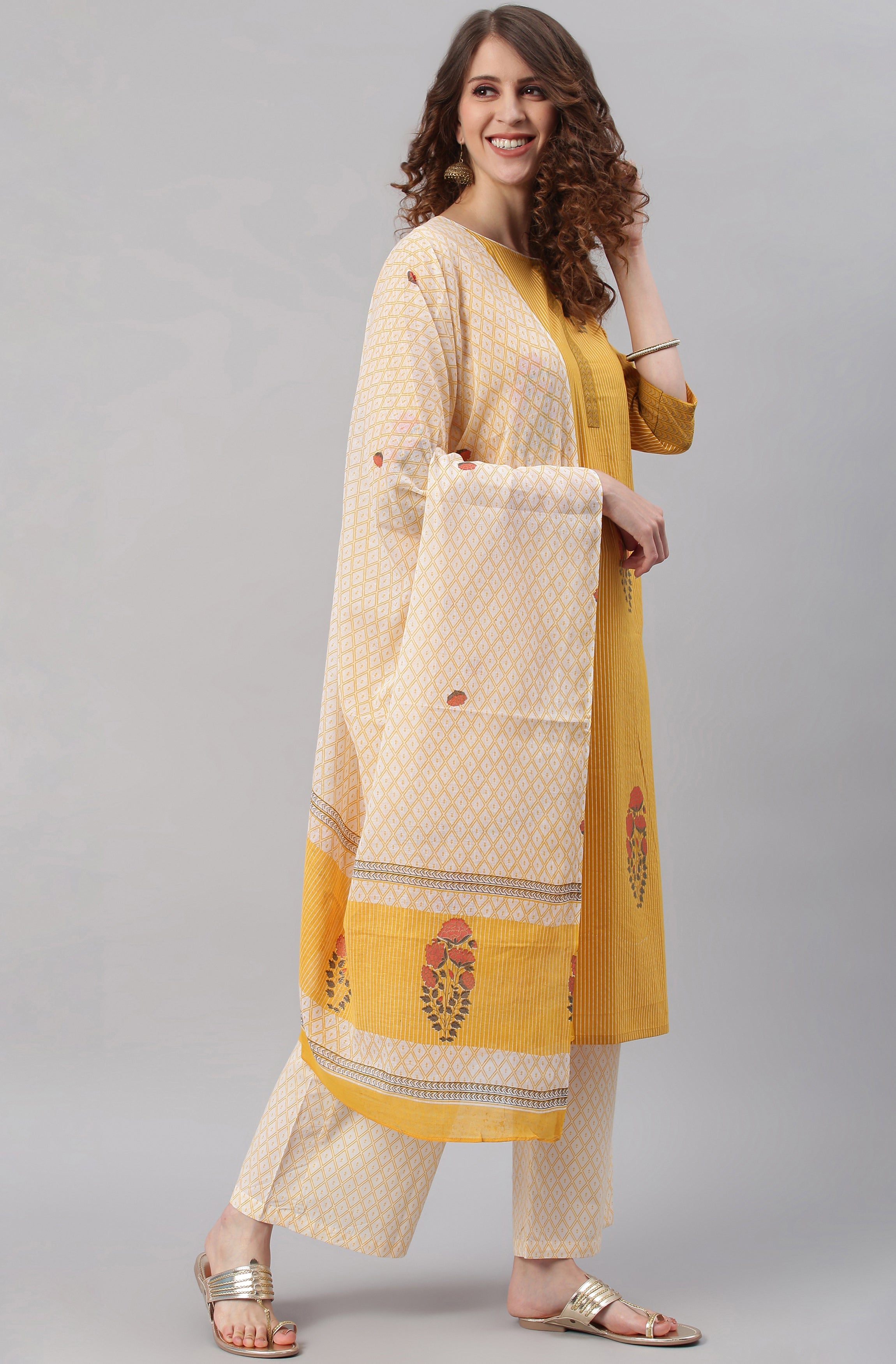 Janasya Women's Yellow Cotton Striped Kurta With Palazzo And Dupatta