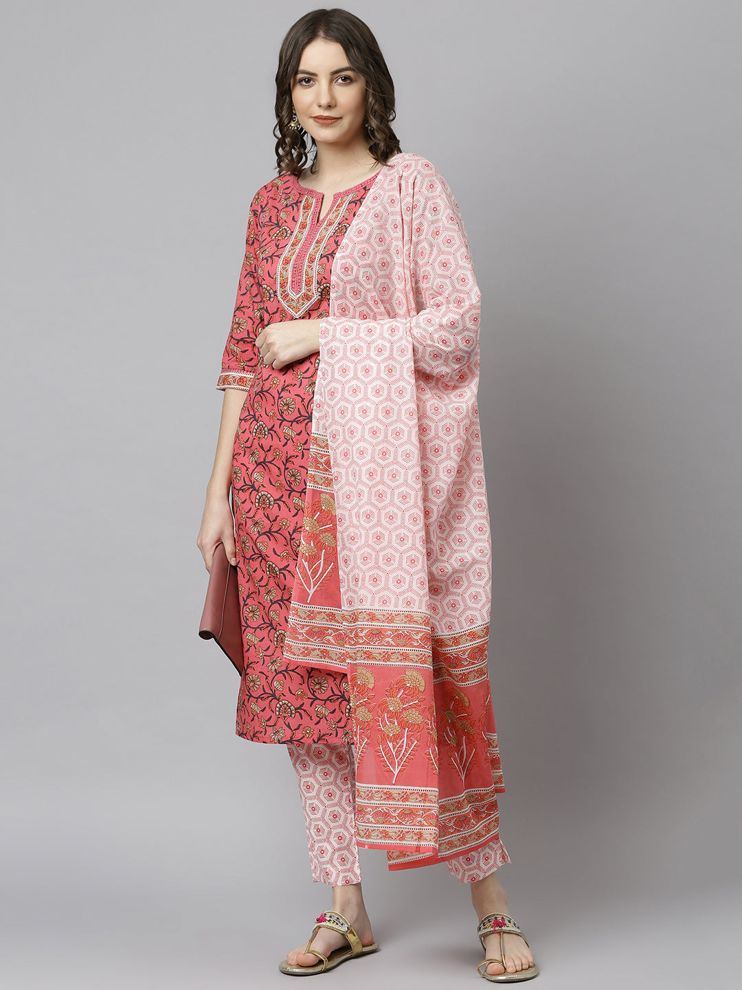 Janasya Women's Pink Cotton Floral Print Kurta With Pant And Dupatta