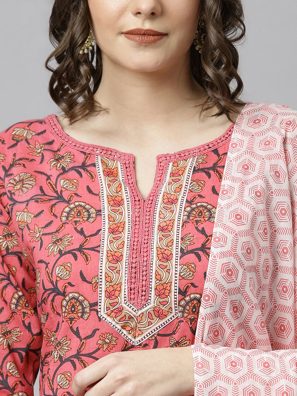 Janasya Women's Pink Cotton Floral Print Kurta With Pant And Dupatta