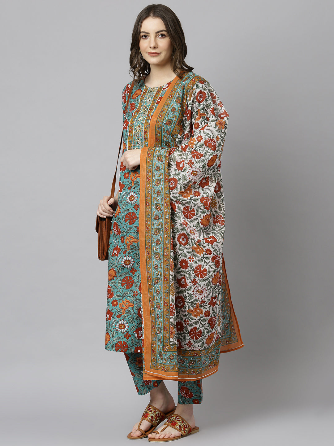 Janasya Women's Green Cotton Embroidered Kurta With Pant And Dupatta