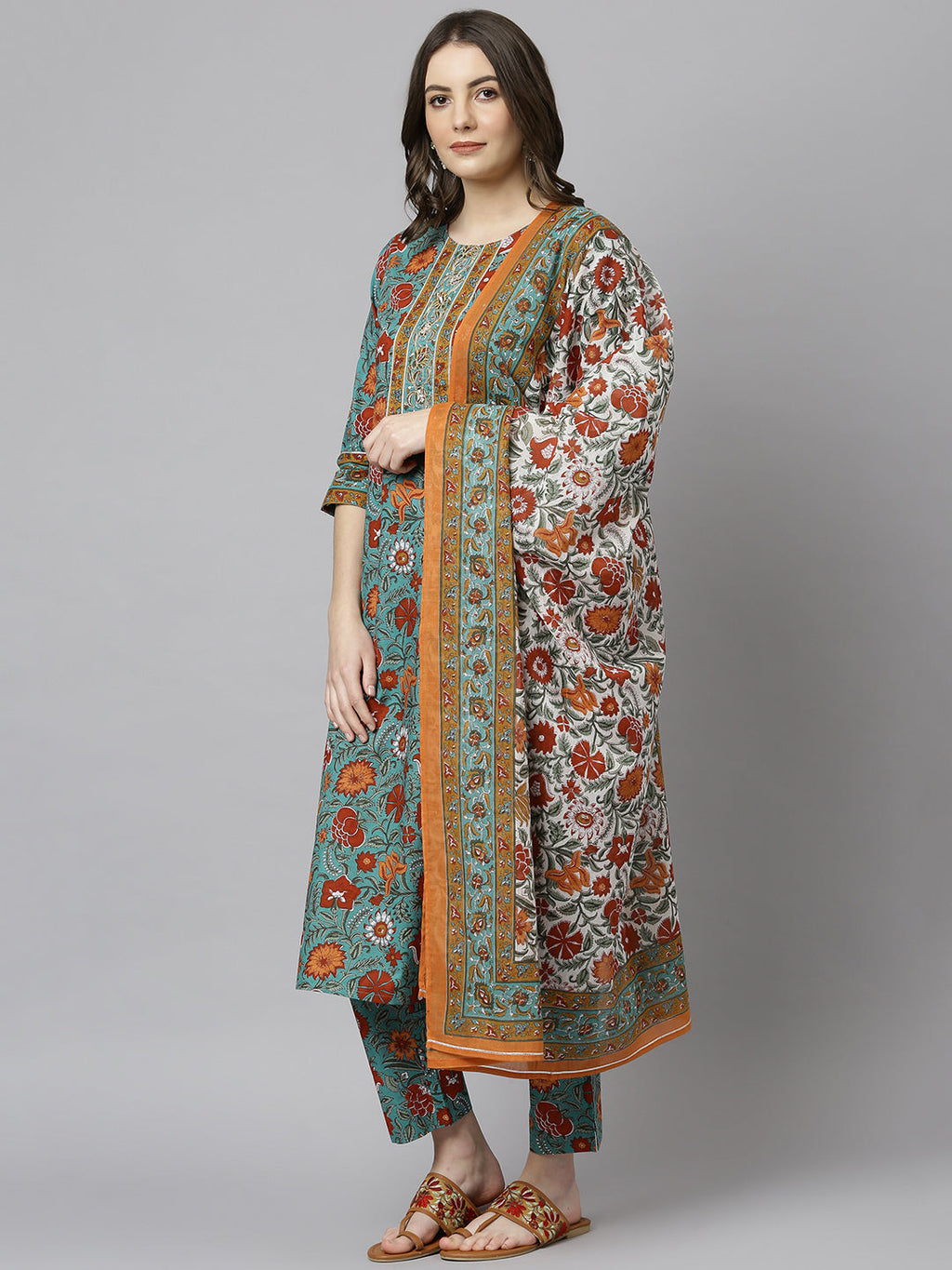 Janasya Women's Green Cotton Embroidered Kurta With Pant And Dupatta
