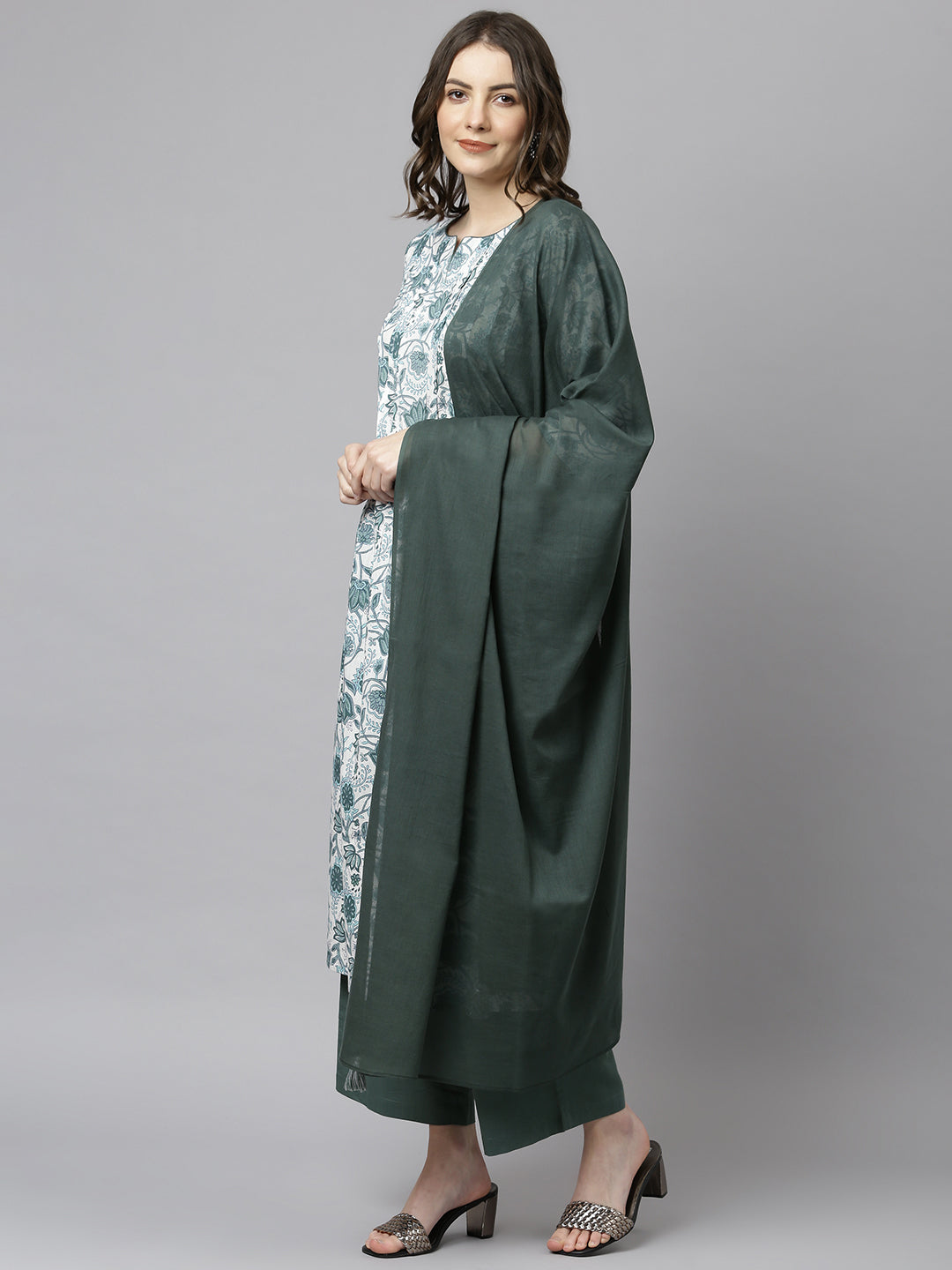 Janasya Women's White Cotton Floral Print Kurta With Palazzo And Dupatta