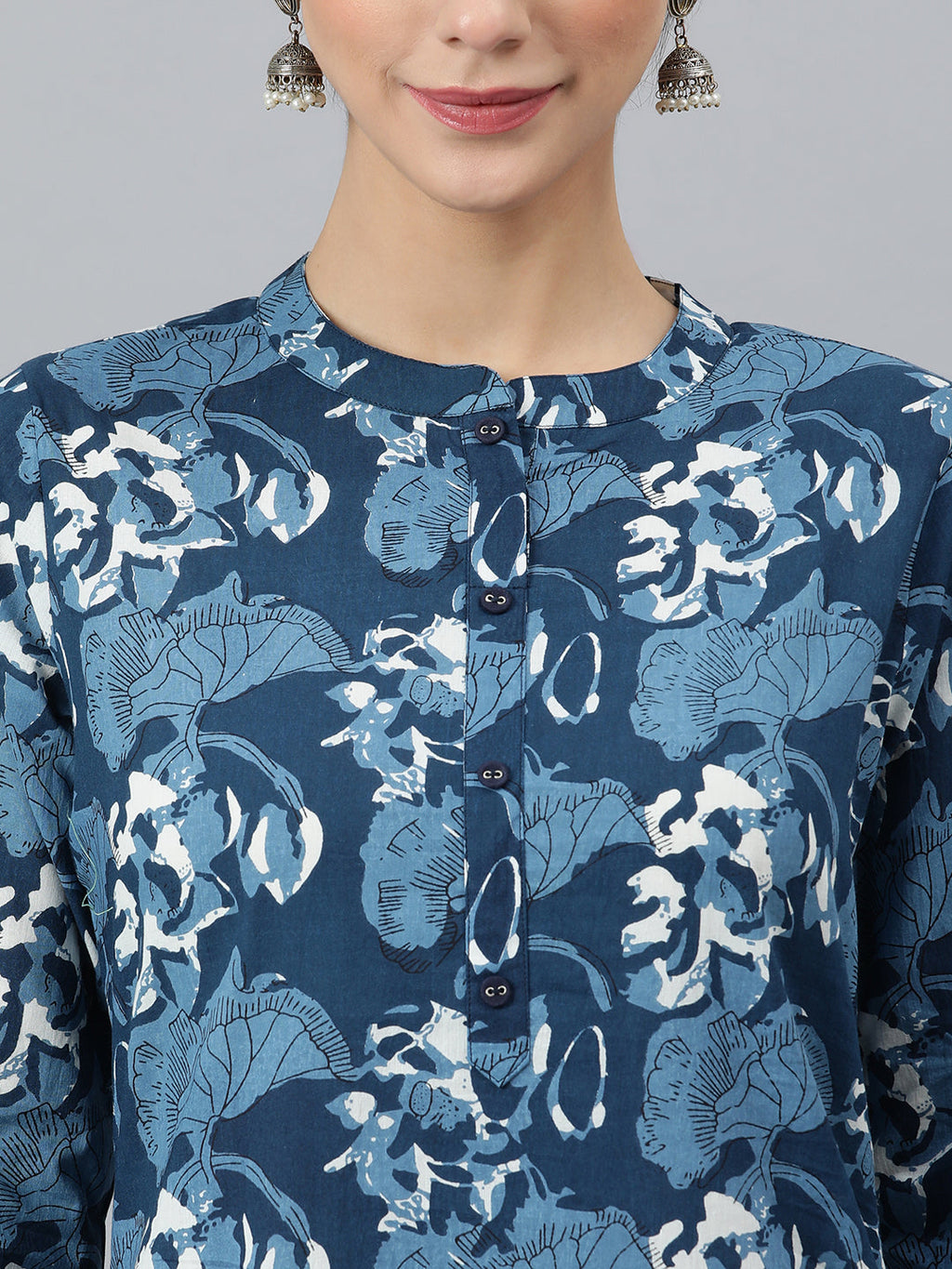 Janasya Women's Blue Cotton Block Print Kurta With Pant And Dupatta