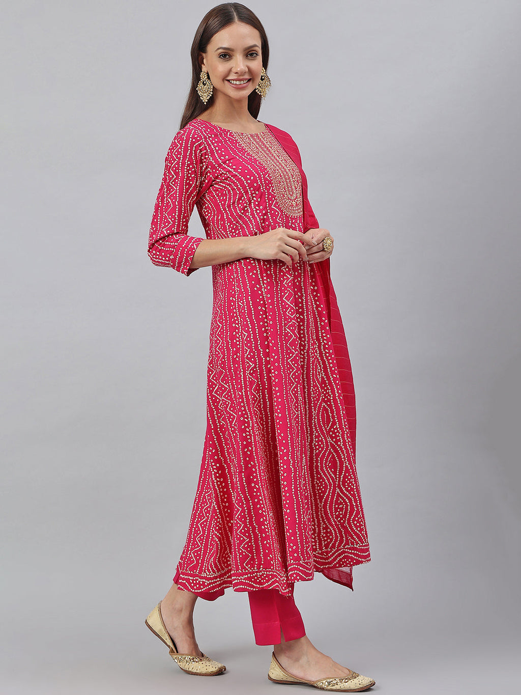 Janasya Women's Pink Rayon Bandhani Kurta With Pant And Dupatta