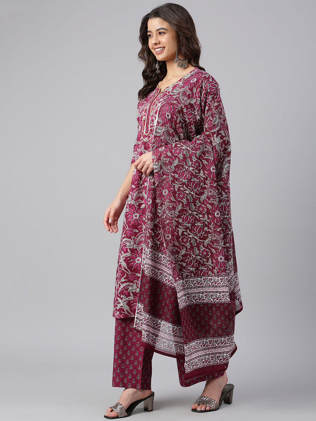 Janasya Women's Wine Cotton Floral Print Kurta With Palazzo And Dupatta