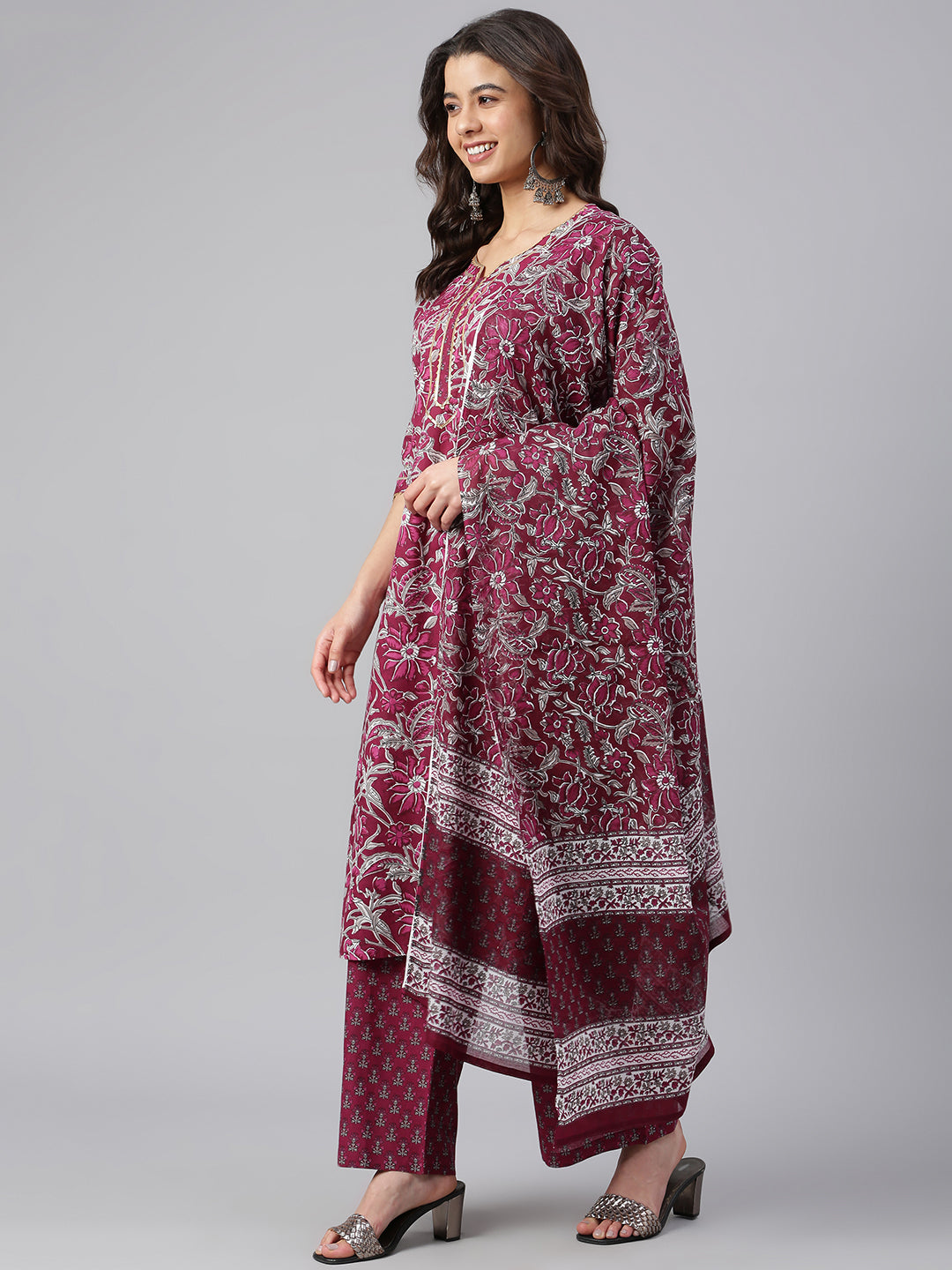 Janasya Women's Wine Cotton Floral Print Kurta With Palazzo And Dupatta