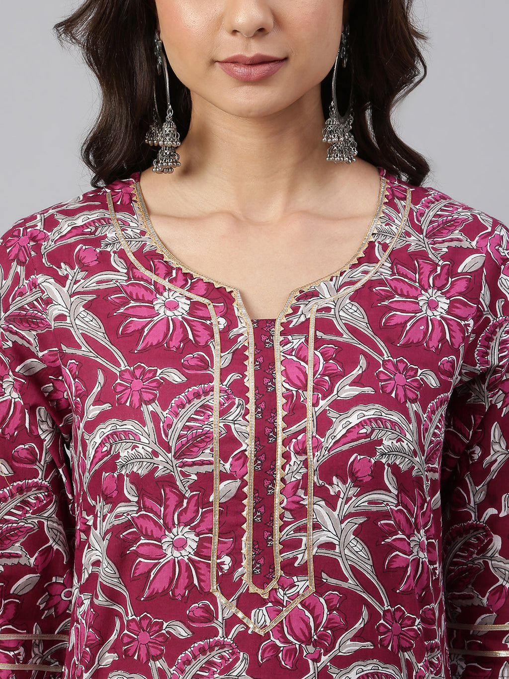 Janasya Women's Wine Cotton Floral Print Kurta With Palazzo And Dupatta