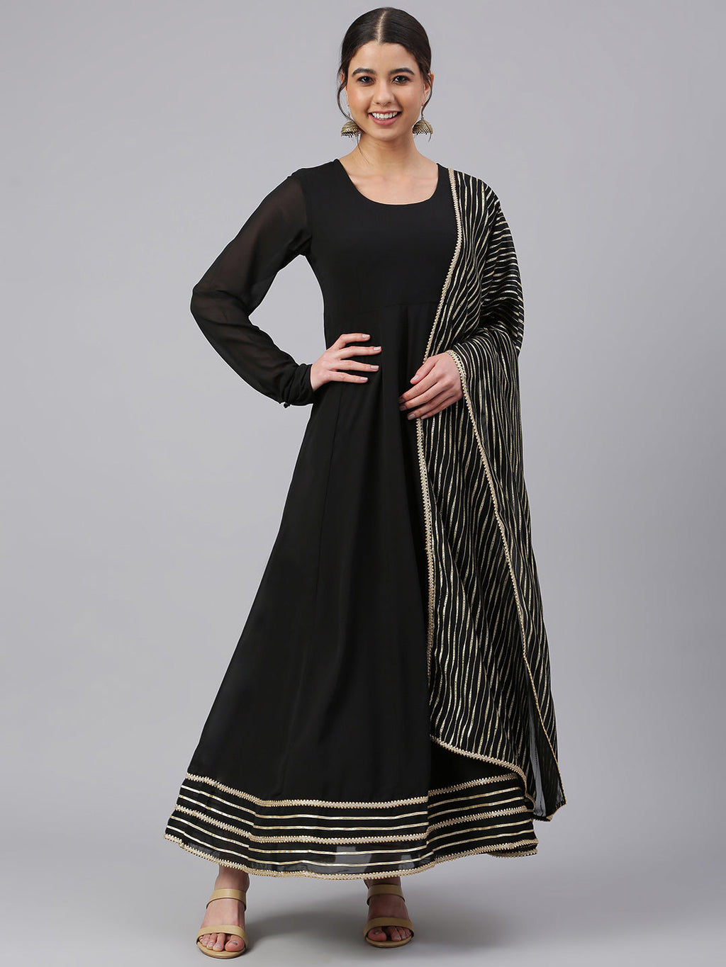Janasya Women's Black Georgette Solid Kurta With Dupatta