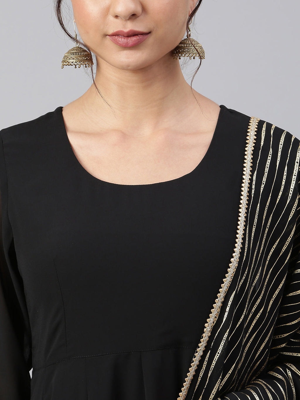 Janasya Women's Black Georgette Solid Kurta With Dupatta