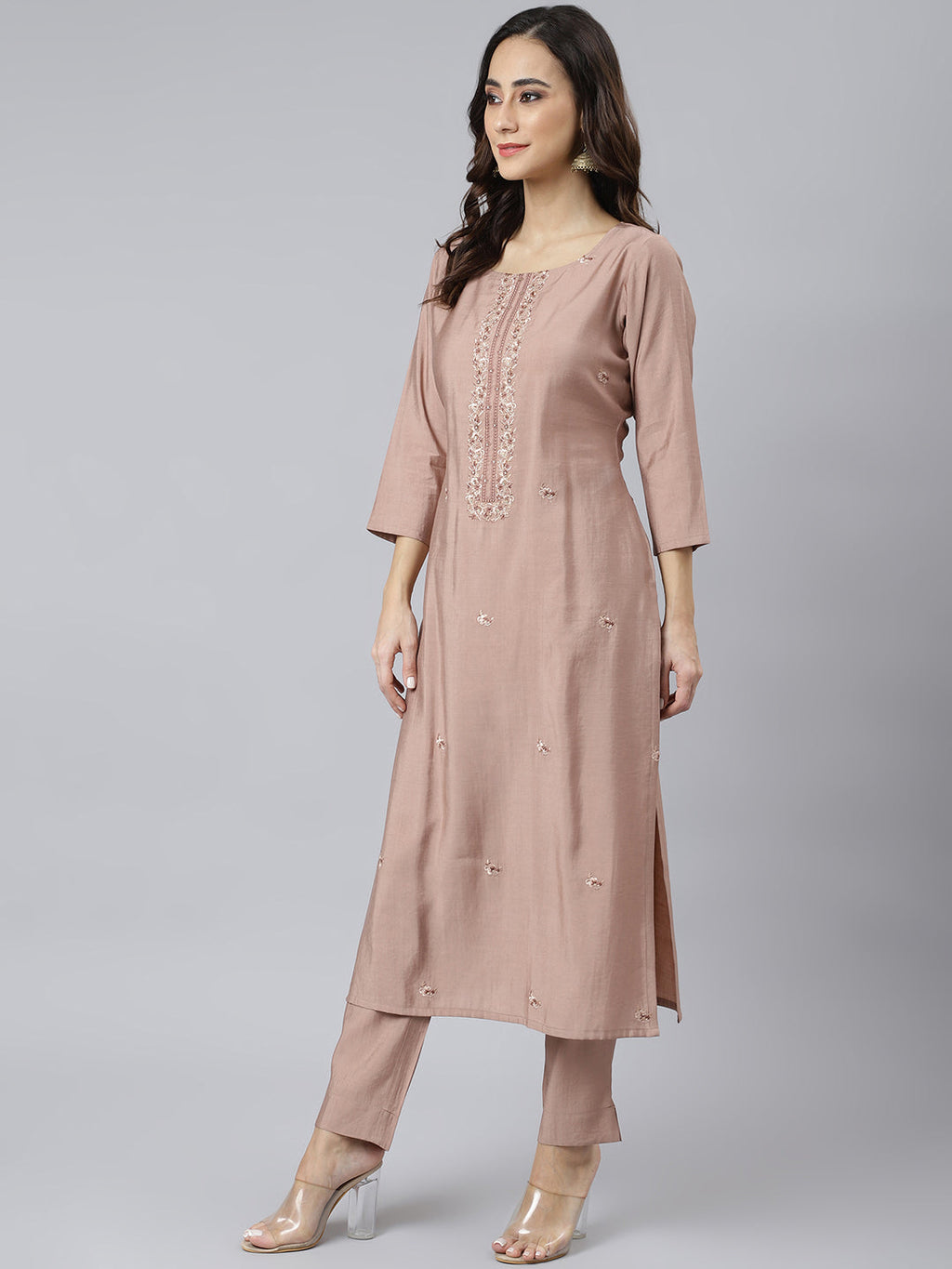 Janasya Women's Dusty Rose Viscose Blend Embroidered Kurta With Pant