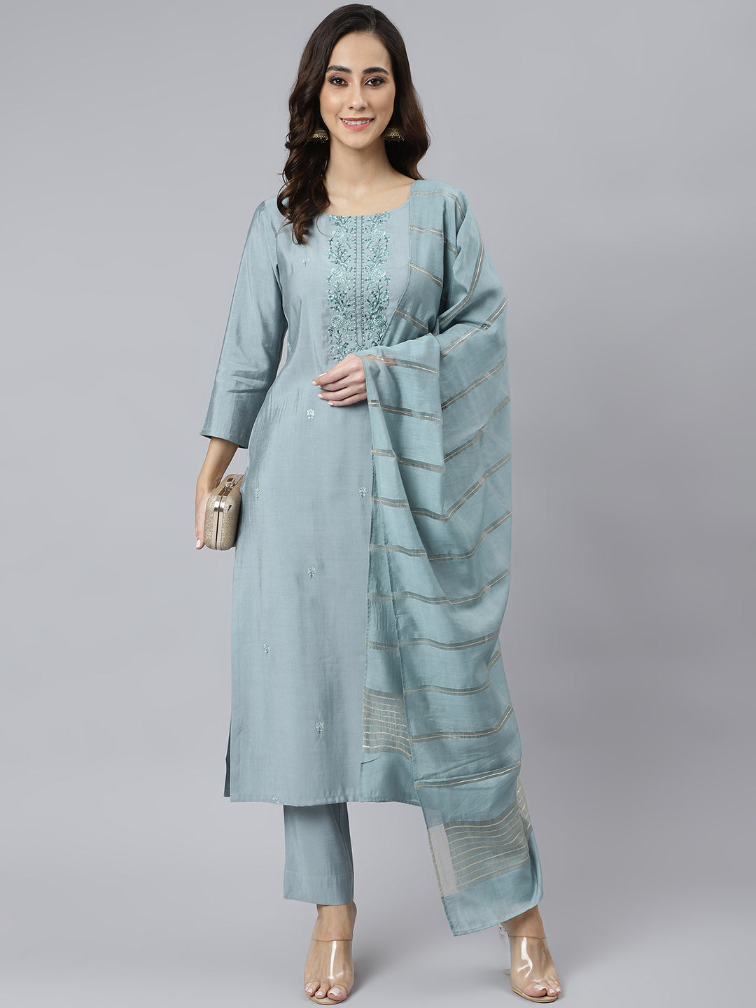 Janasya Women's Dusty Blue Viscose Blend Embroidered Kurta With Pant