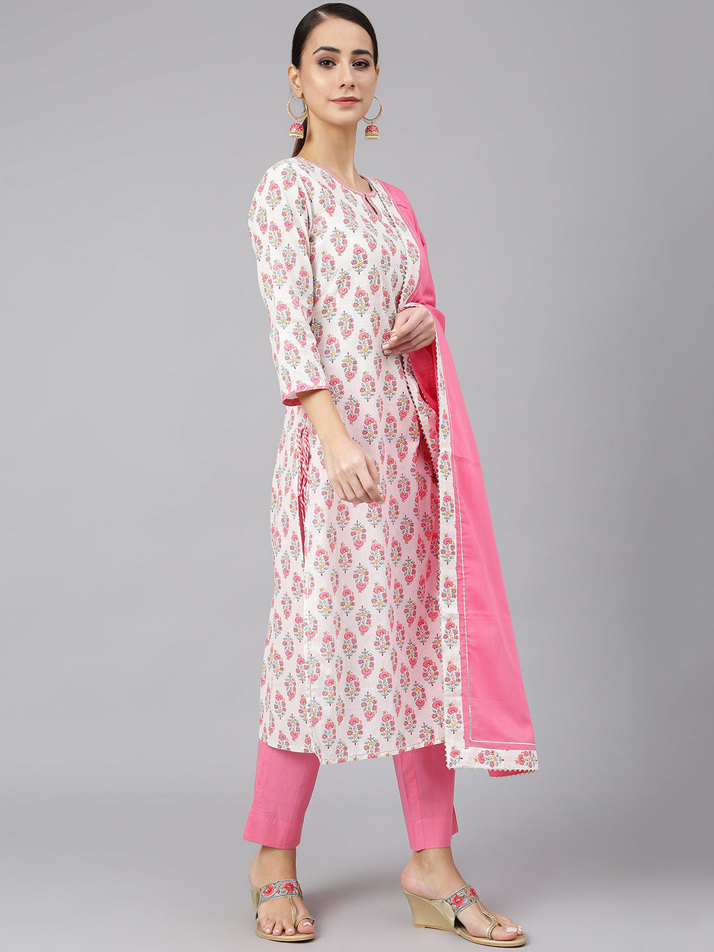 Janasya Women's Off White Cotton Floral Print Kurta With Pant And Dupatta