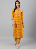 Janasya Women's Mustard Cotton Floral Print Kurta With Pant