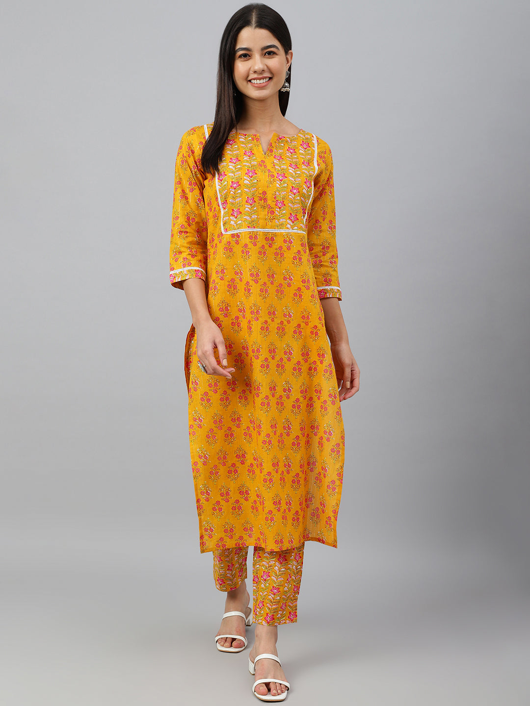 Janasya Women's Mustard Cotton Floral Print Kurta With Pant