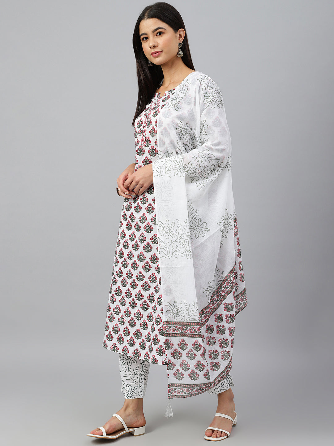 Janasya Women's White Cotton Floral Block Print Kurta With Pant And Dupatta