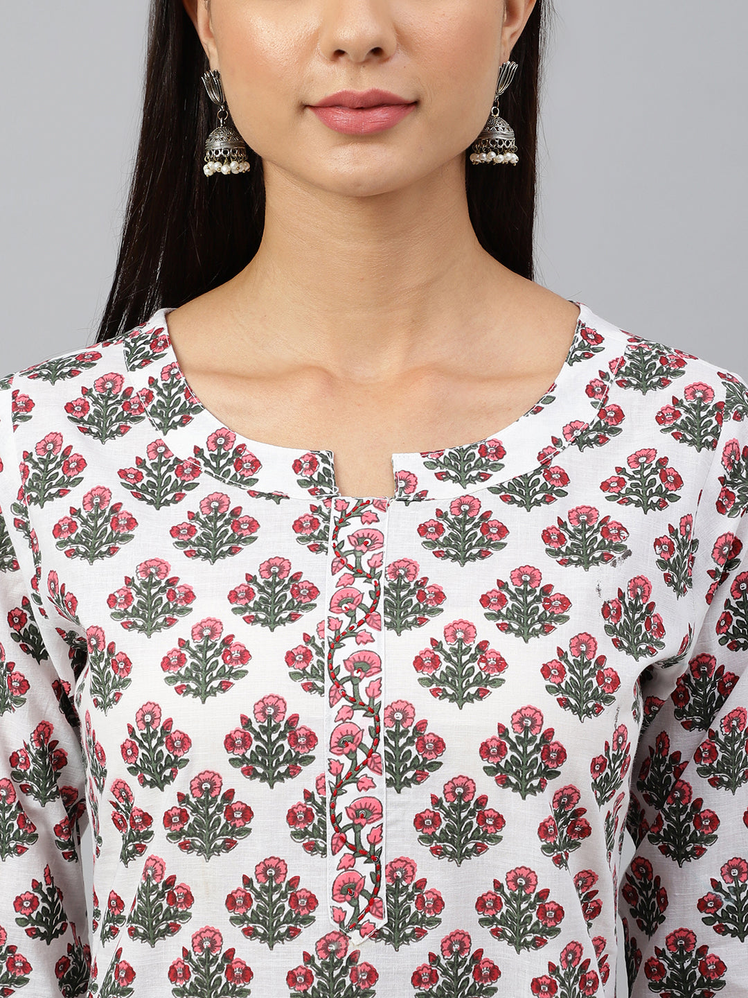 Janasya Women's White Cotton Floral Block Print Kurta With Pant And Dupatta