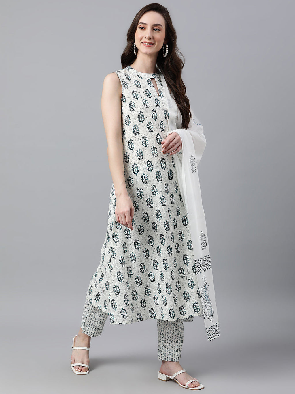 Janasya Women's White Cotton Floral Print Kurta With Pant And Dupatta