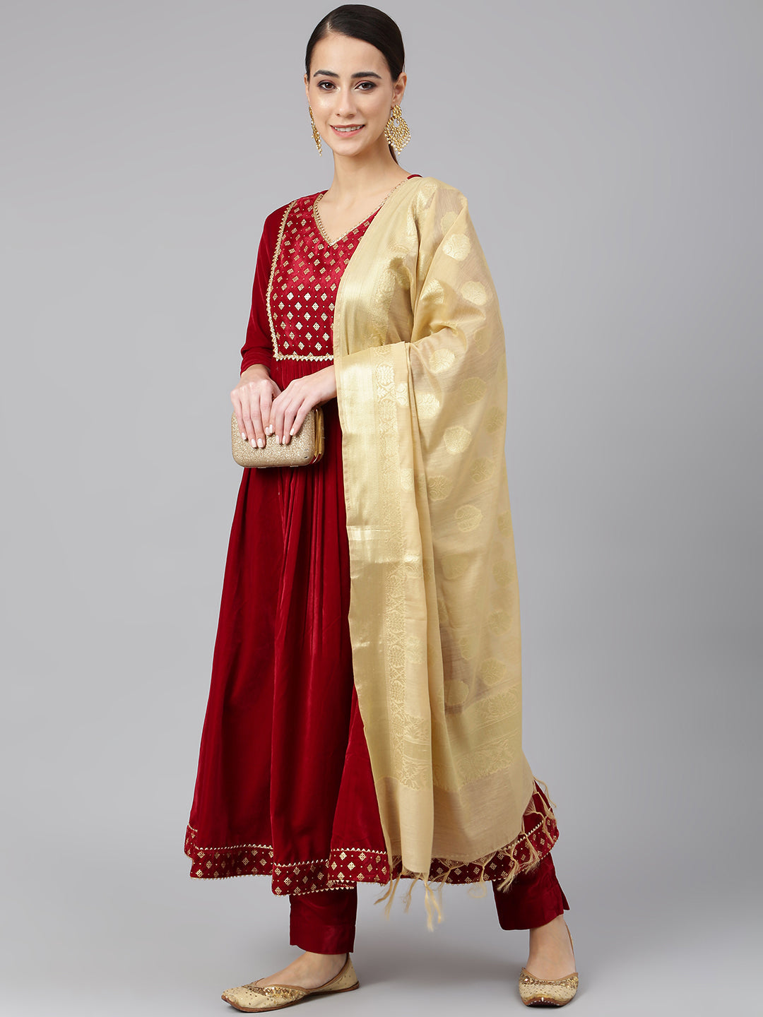 Janasya Women's Maroon Velvet Solid Kurta With Pant And Dupatta