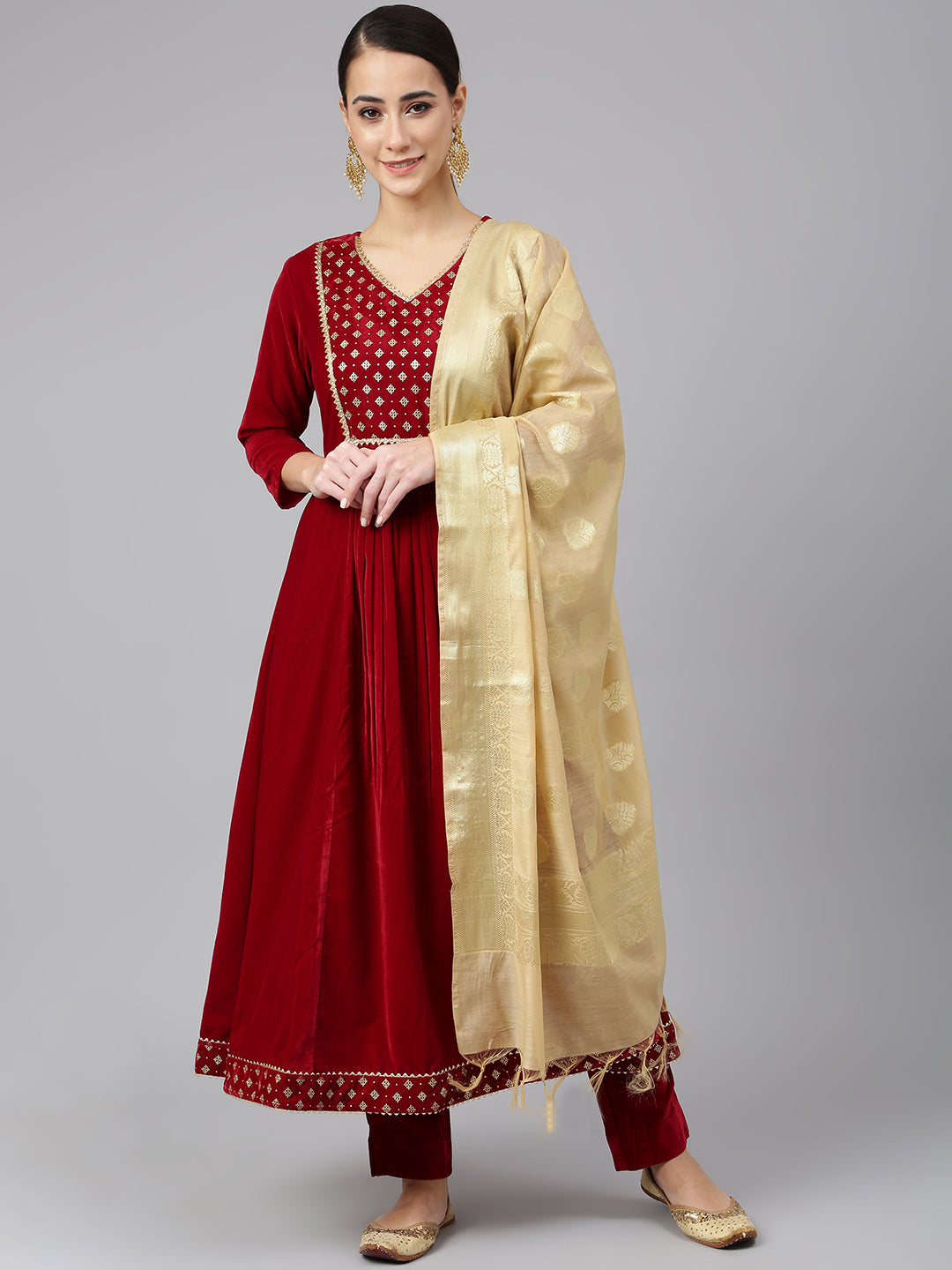 Janasya Women's Maroon Velvet Solid Kurta With Pant And Dupatta