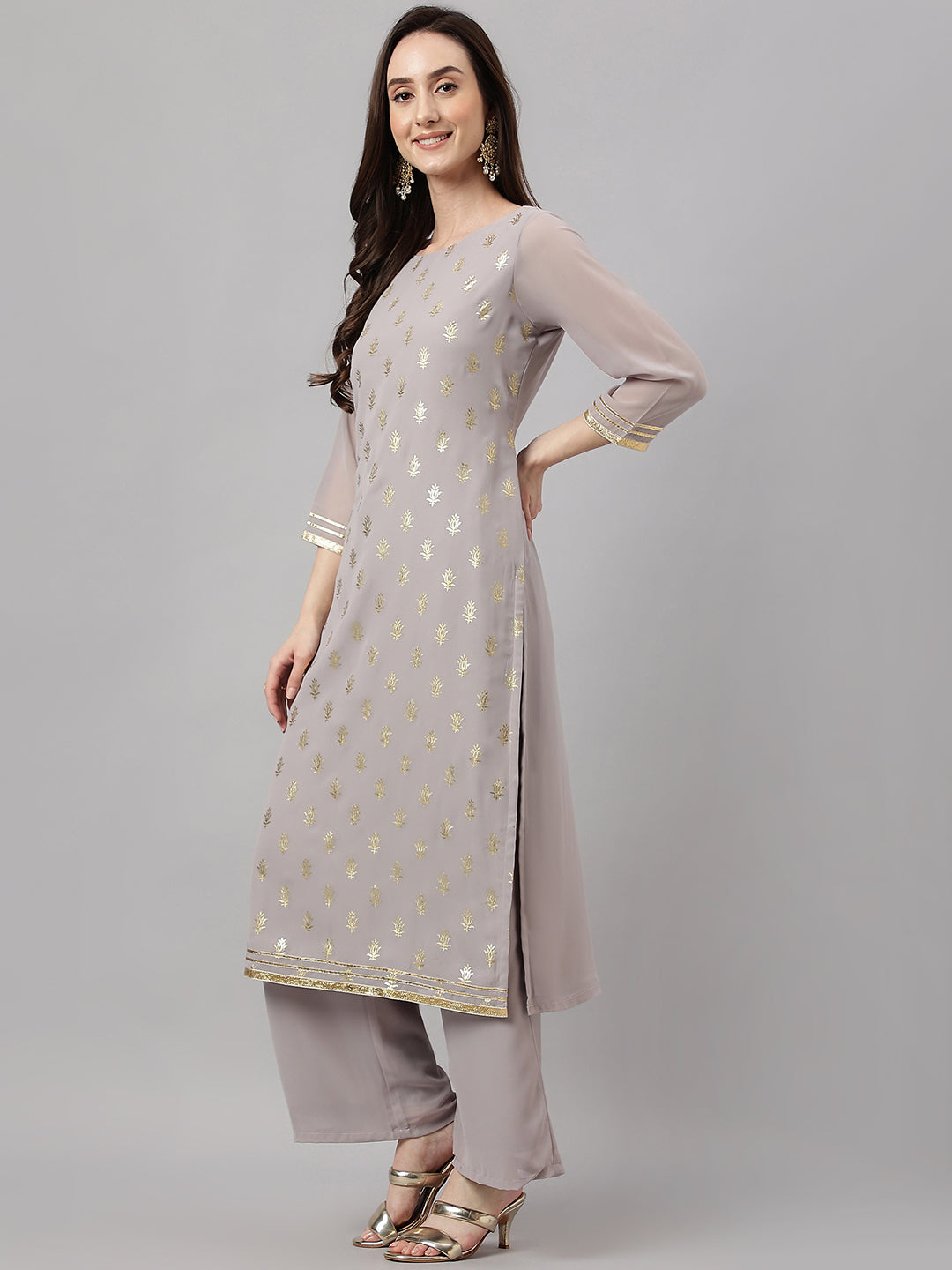 Janasya Women's Grey Georgette Foil Printed Straight Festive Kurta Set