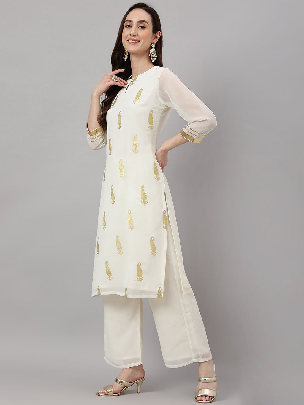 Janasya Women's Off White Georgette Foil Printed Straight Festive Kurta Set