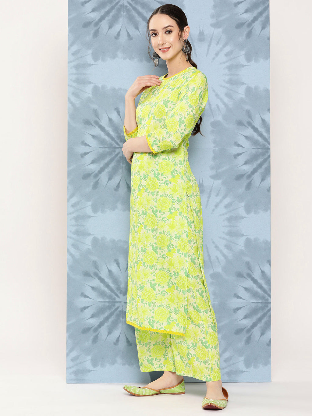 Janasya Women's Lemon Green Crepe Digital Printed Straight Casual Kurta Set