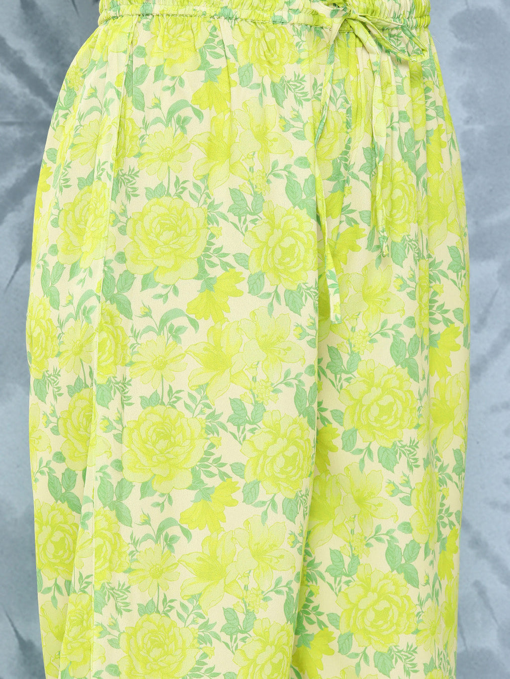 Janasya Women's Lemon Green Crepe Digital Printed Straight Casual Kurta Set