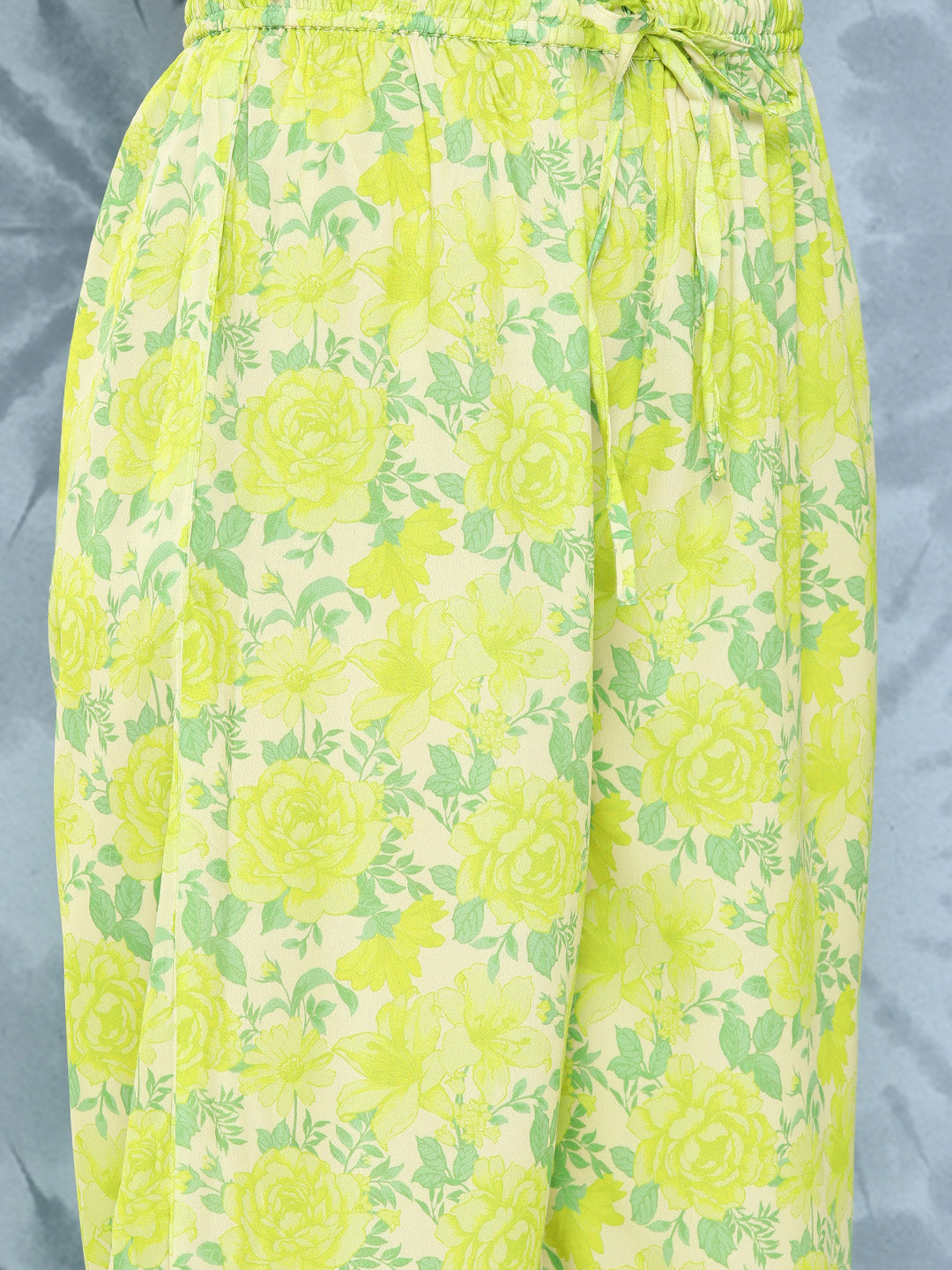 Janasya Women's Lemon Green Crepe Digital Printed Straight Casual Kurta Set