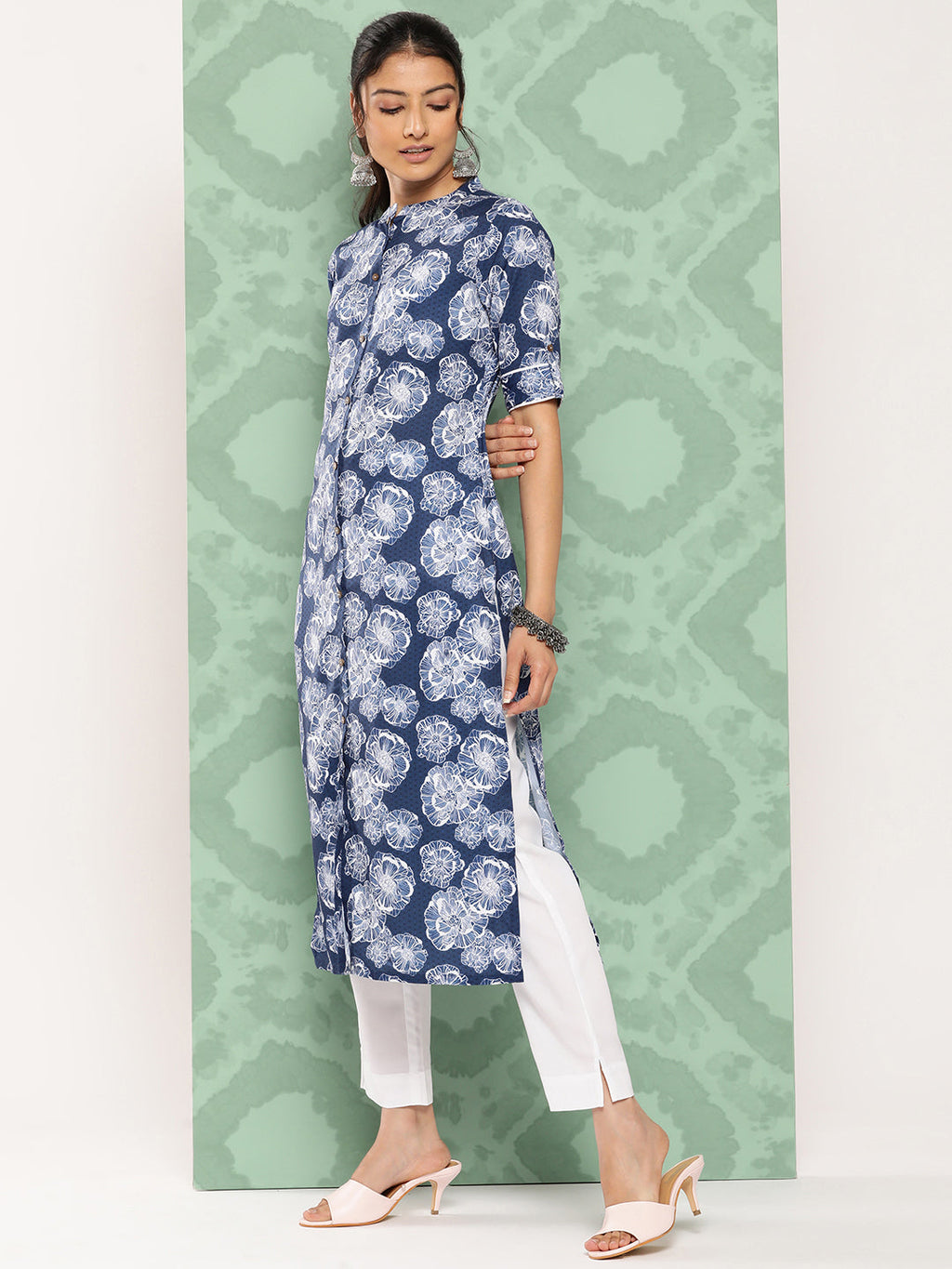 Janasya Women's Blue Crepe Digital Printed Straight Festive Kurta Set