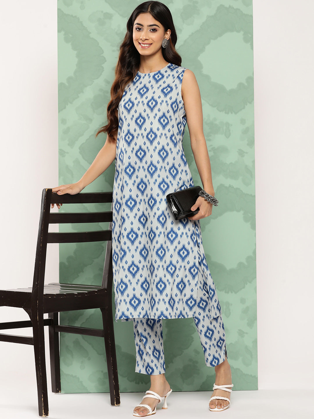 Janasya Women's Grey Crepe Digital Printed Straight Casual Kurta Set