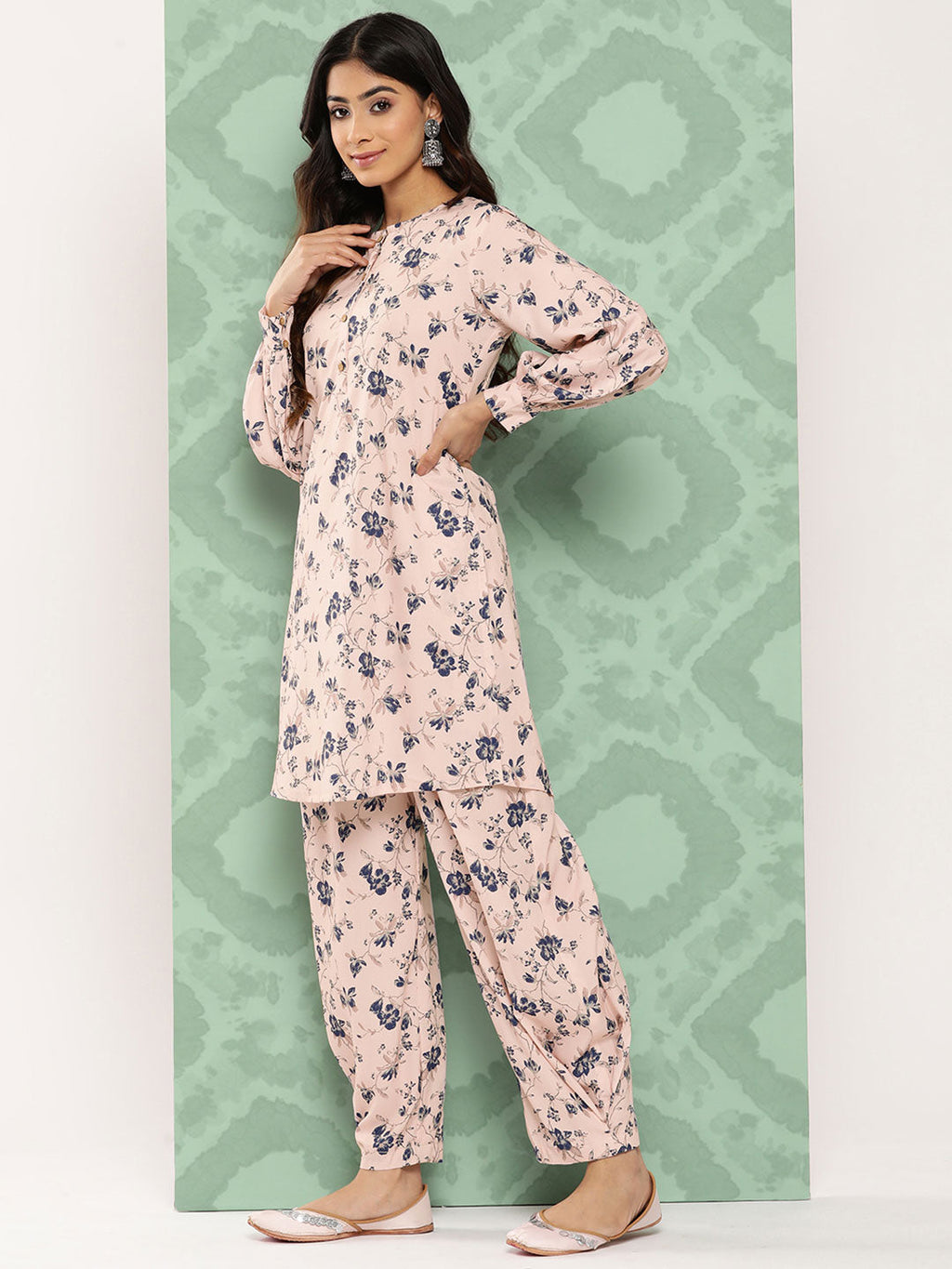 Janasya Women's Light Peach Crepe Digital Printed Straight Casual Kurta Set
