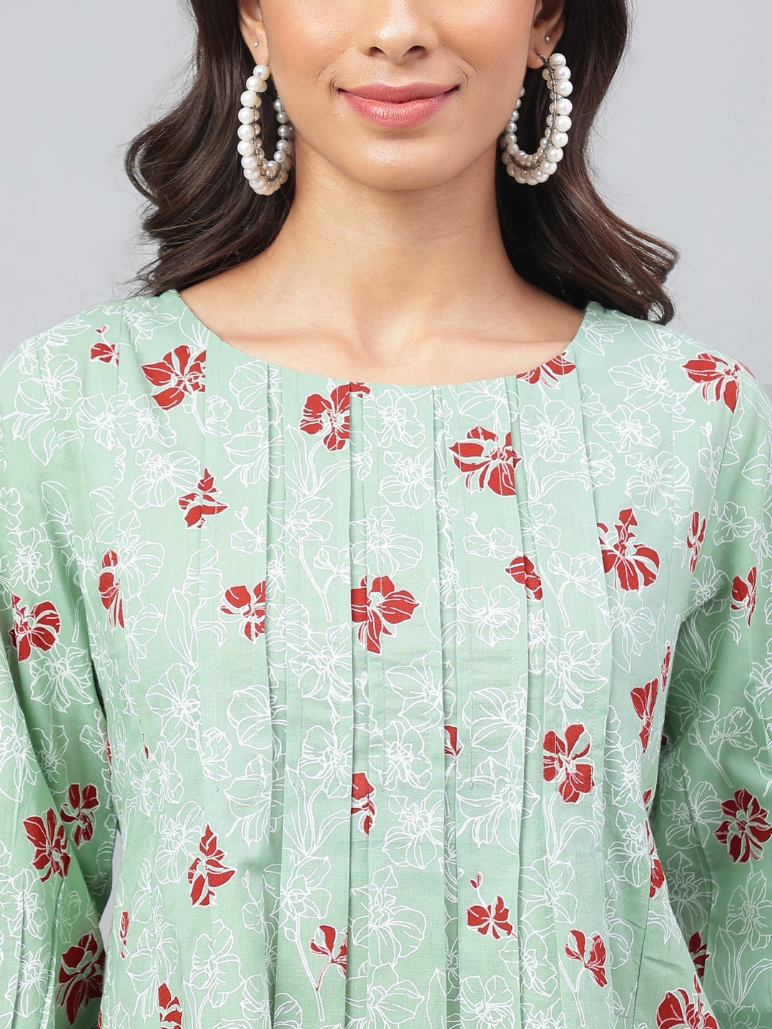 Janasya Women's Green Cotton Floral Printed Handkerchief Casual Kurta Set