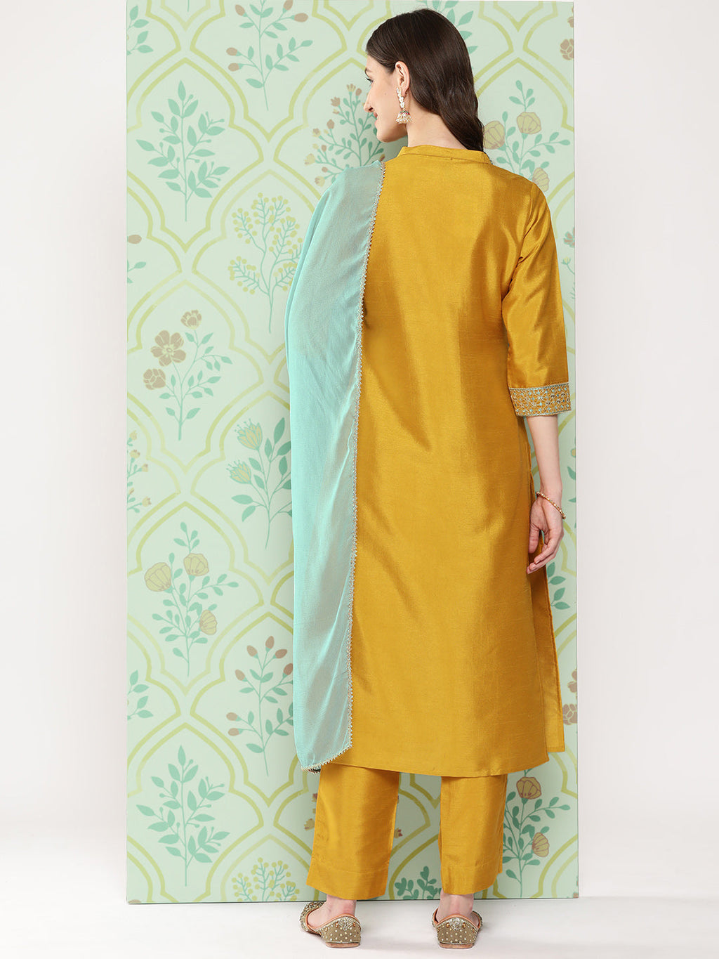 Janasya Women's Mustard Crepe Silk Solid Straight Festive Kurta Set
