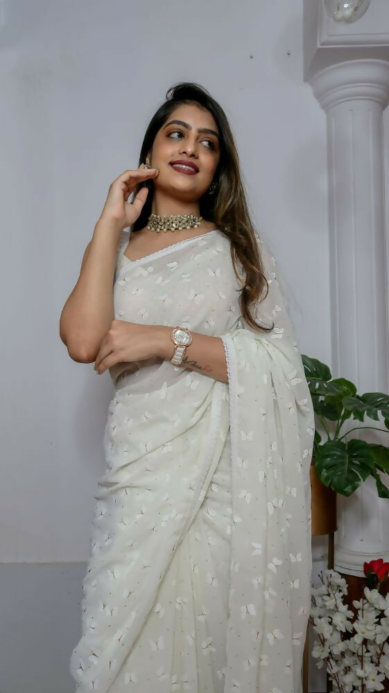 Vamsee Patangiyu Off White Georgette Saree