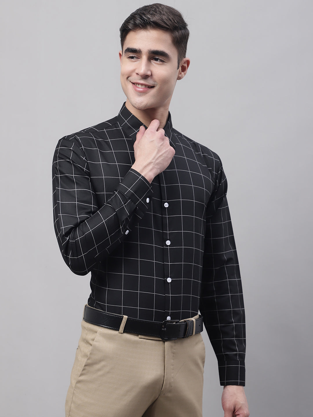 Jainish Men's Black Cotton Checked Formal Shirt