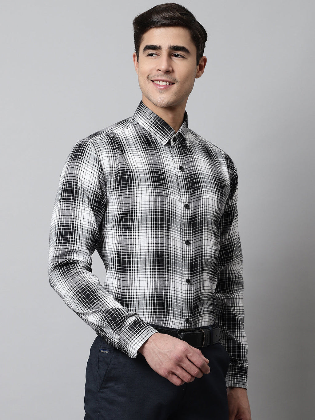 Jainish Men's Black Checks Regular Fit Cotton Formal Shirt