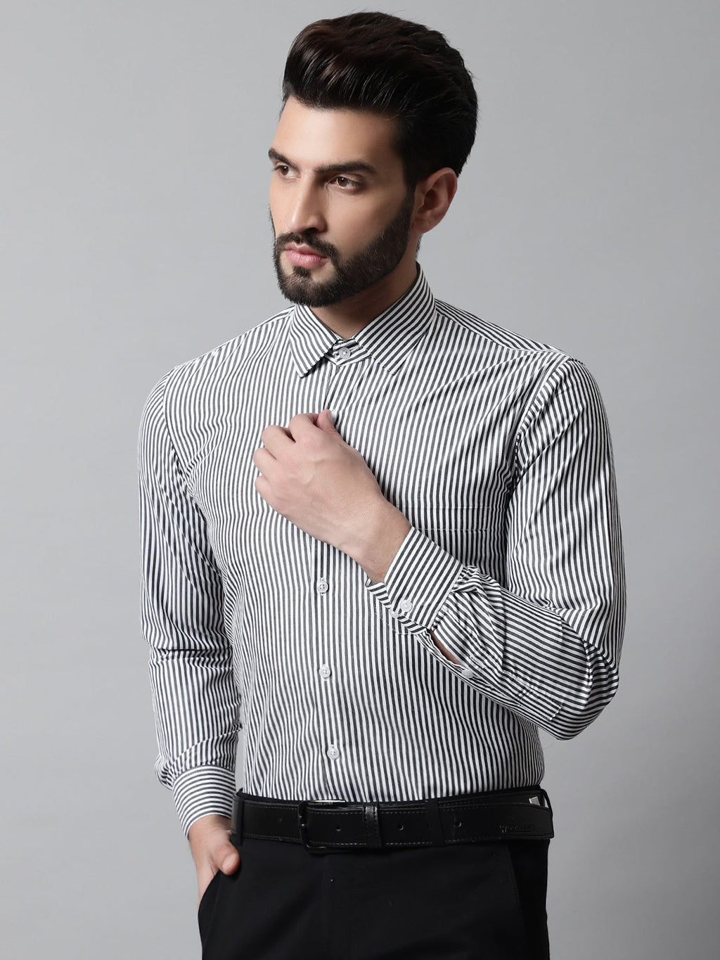 Jainish Men's Black & White Regular Fit Striped Formal Shirt