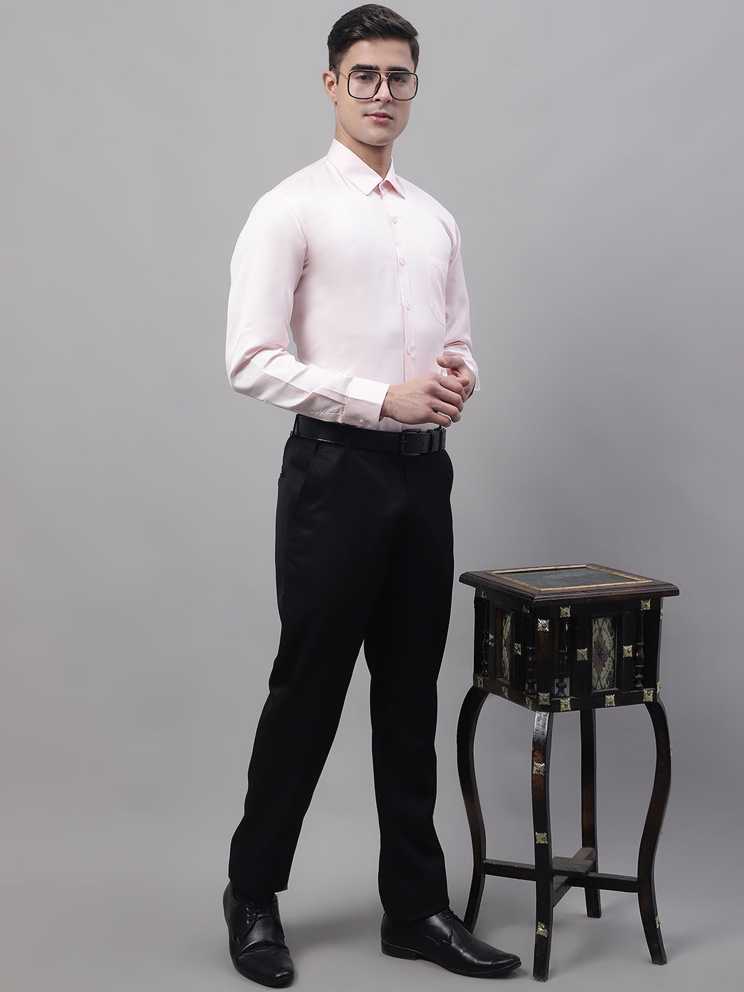 Jainish Men's Pink Dobby Textured Formal Shirt