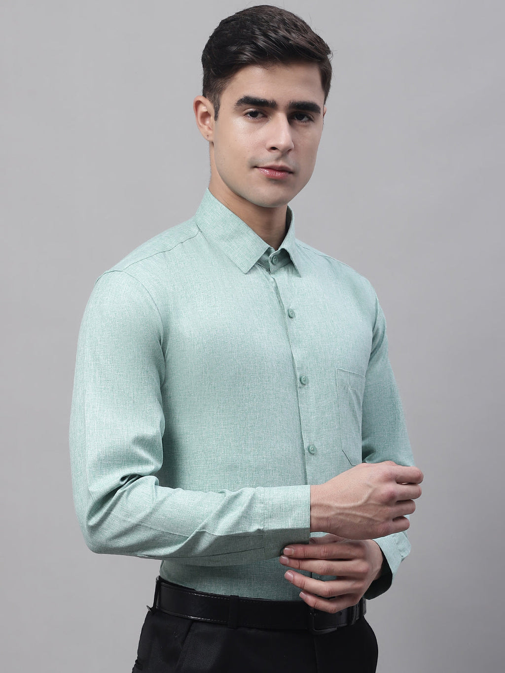 Jainish Men's Green Cotton Solid Formal Shirt