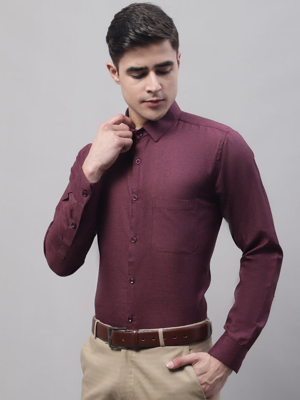 Jainish Men's Maroon Cotton Solid Formal Shirt