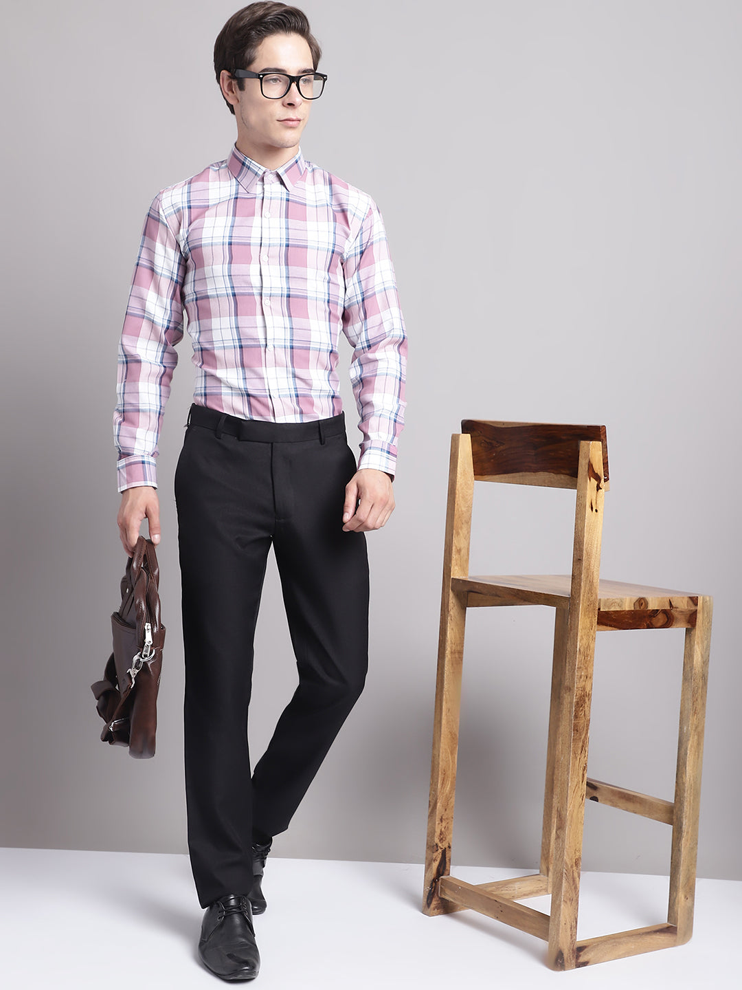 Jainish Men's Pink Checked Ragular Fit Formal Shirt - Pink