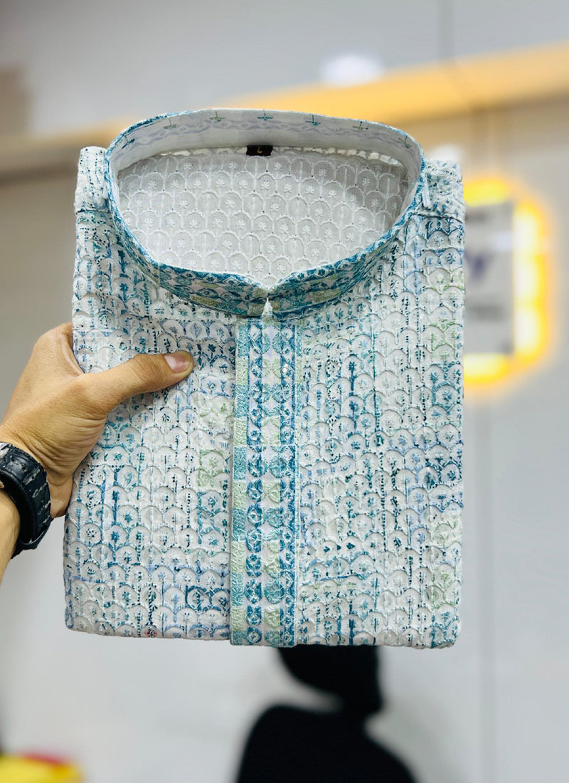 Prazu Fashion Off White Rayon Lucknowi Work Kurta