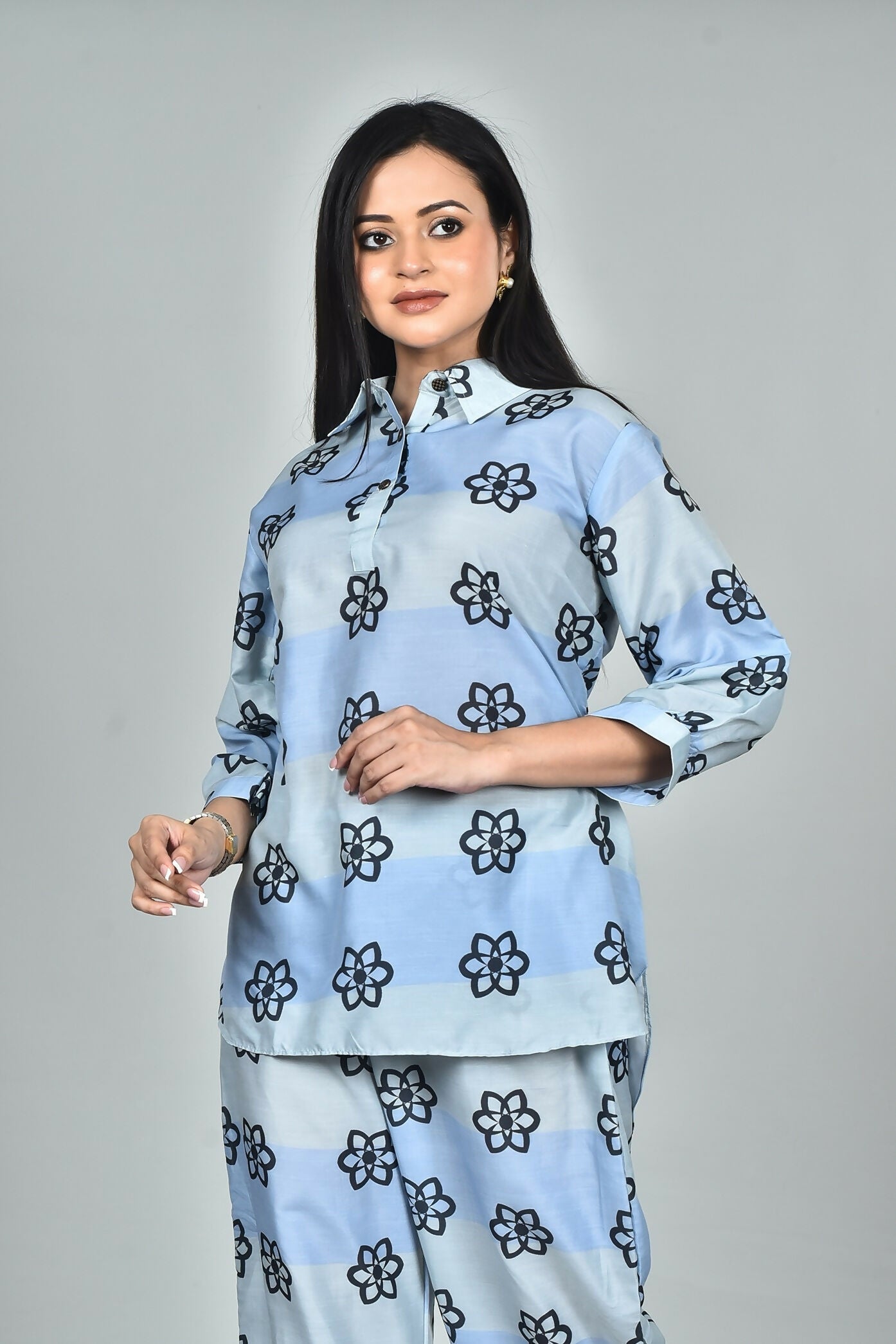 Morchari Digital Print Semi Muslin Co-Ord Set Top & Trouser-Multicolor