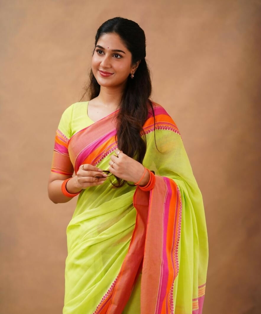 Exclusive Collection Light Green Beautiful Khadi Cotton Handloom Saree
