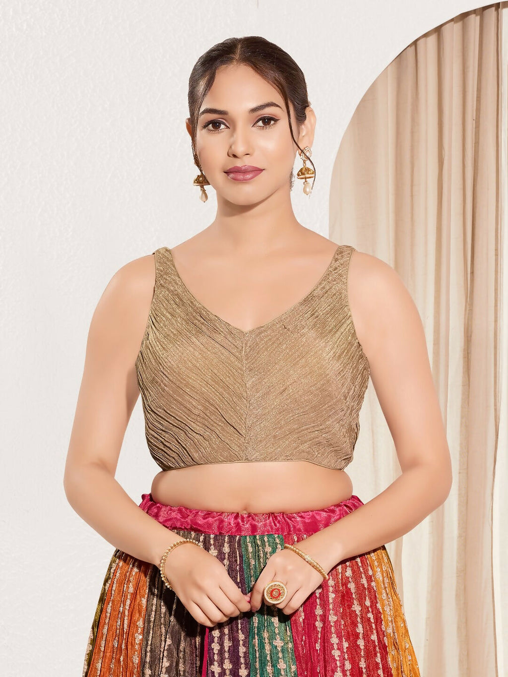 Joban Fashion Wood Tissue Padded Blouse With Sweetheart Neck Sleeveless