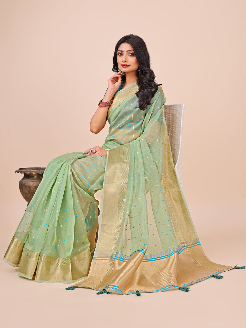 Shree Shyam Fashion Green Gold Organza Silk Saree - Lightweight Luxury for Your Ethnic Moments