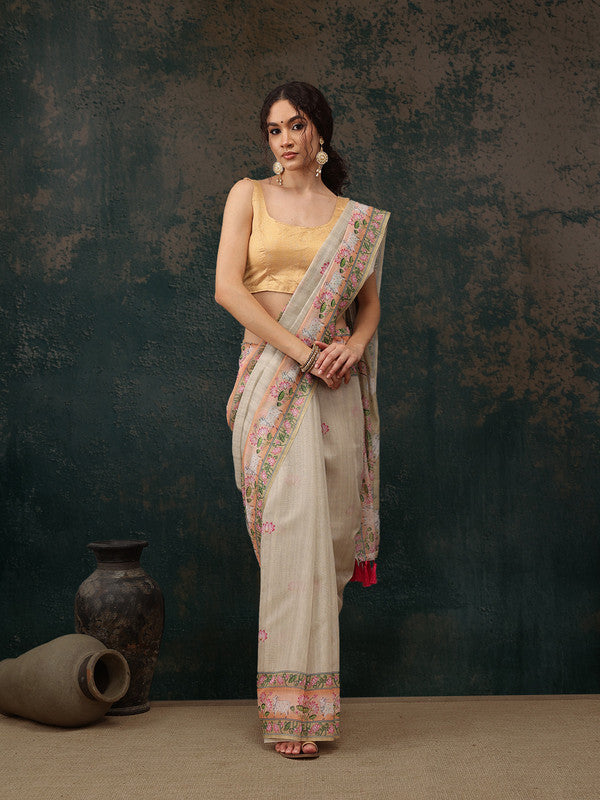 Green Cotton Blend Digital Print Animal Print Saree with Unstitched Blouse - Hiral Fashion